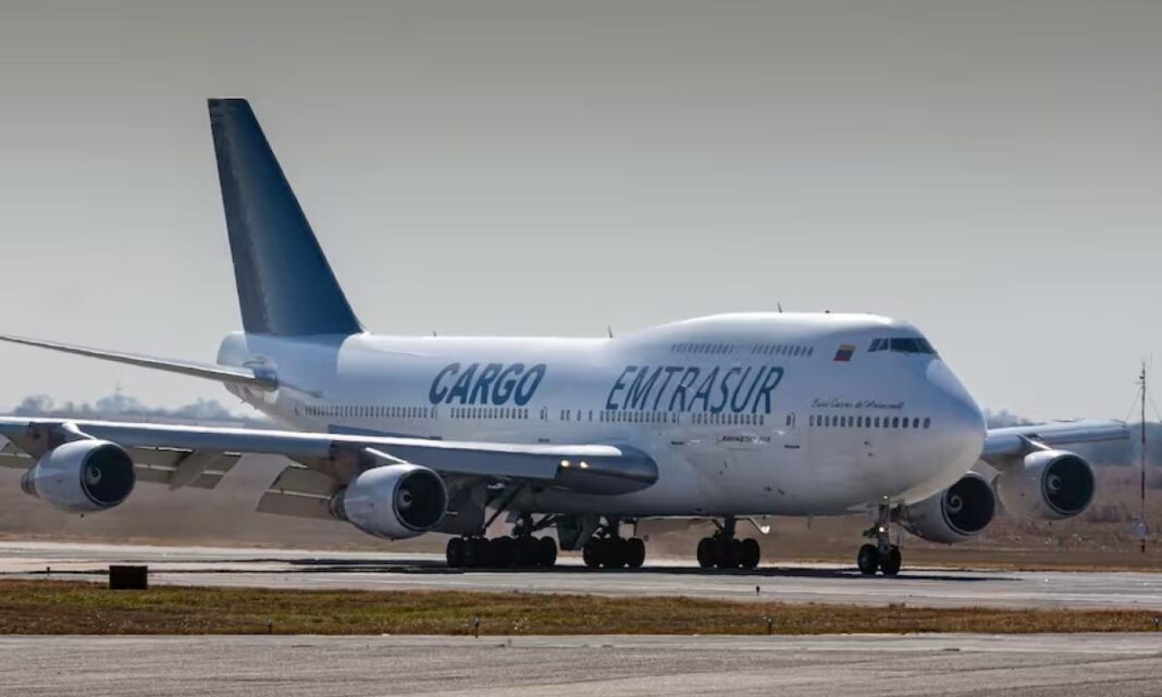 Justicia en Argentina ordenó el decomiso de avión de Emtrasur solicitado por Estados Unidos