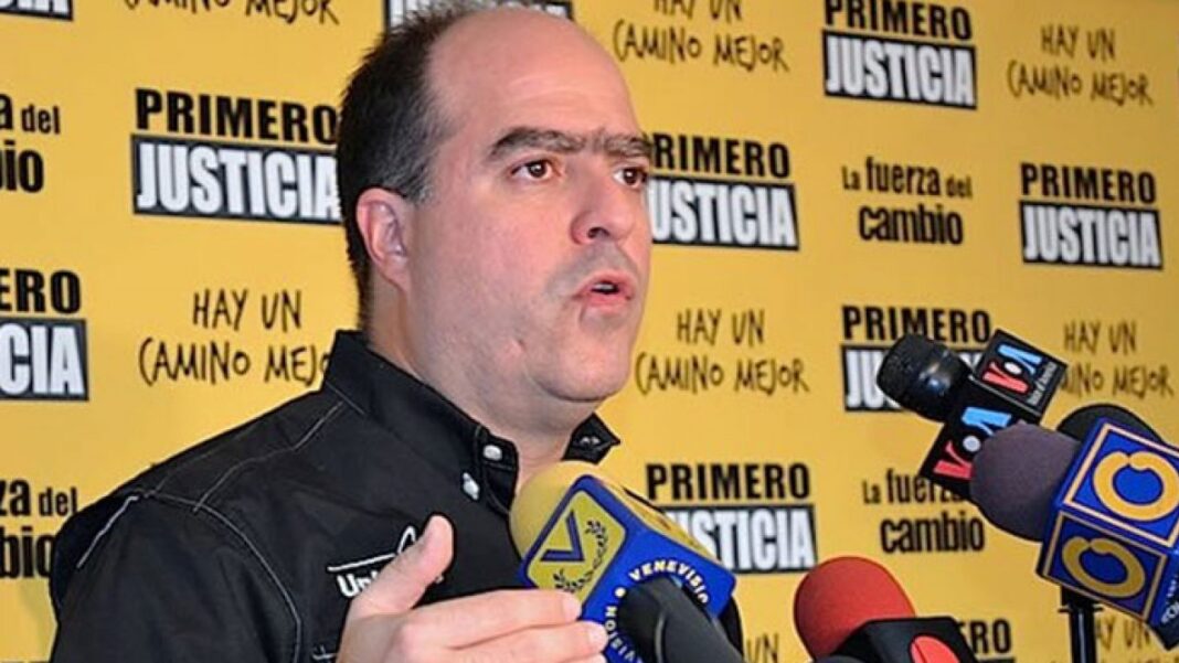 Julio Borges se desprende de la corriente de Primero Justicia y pide que se apoye a María Corina Machado
