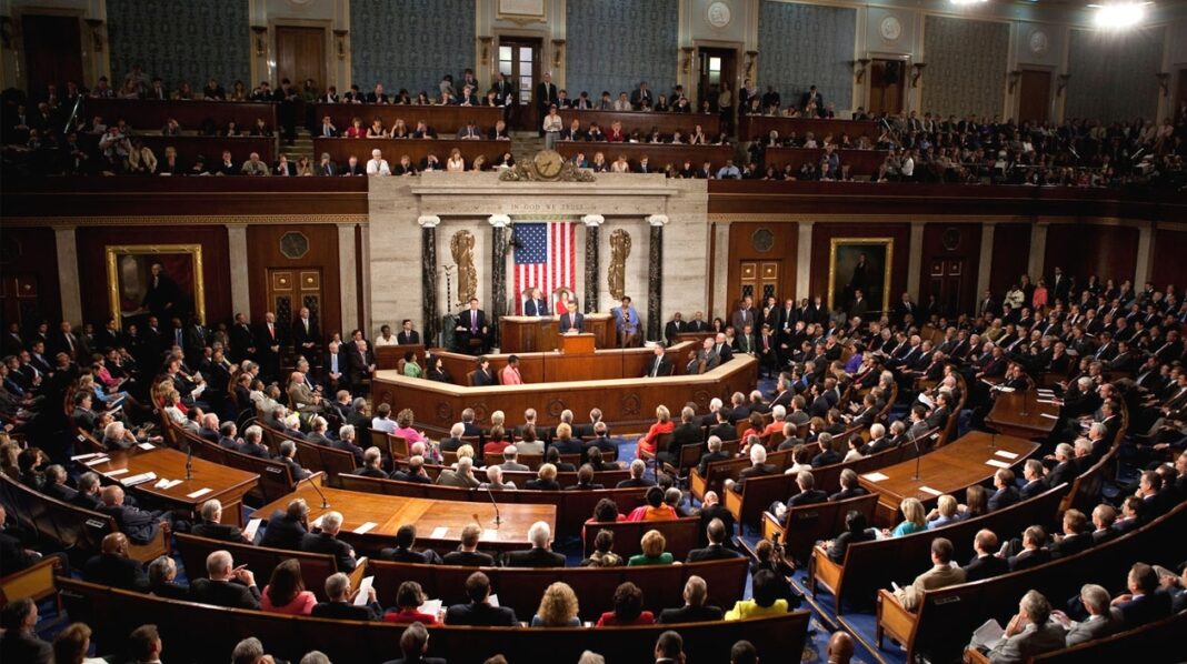 Estados Unidos ha aprobado con una votación unánime un proyecto de ley para imponer sanciones al régimen de Nicolás Maduro