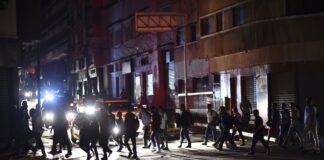 Ciudadanos en Táchira protestan por corte de luz que supera las 20 horas Ciudadanos en Táchira protestan por corte de luz que supera las 20 horas