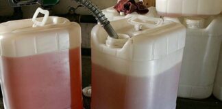 Emprendimiento militar: Funcionarios del ejército abastecen mercado informal de combustible en Zulia Emprendimiento militar: Funcionarios de la GNB abastecen mercado informal de combustible en Zulia