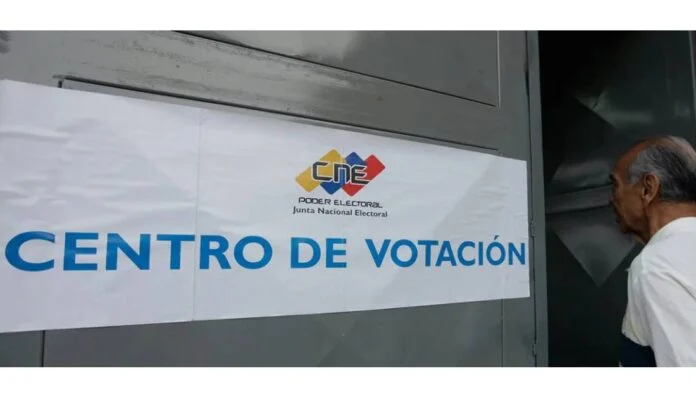 Concejal de Primero Justicia fue golpeado durante instalación de mesas en un centro de votación en Zulia Concejal de Primero Justicia fue golpeado durante instalación de mesas en un centro de votación en Zulia