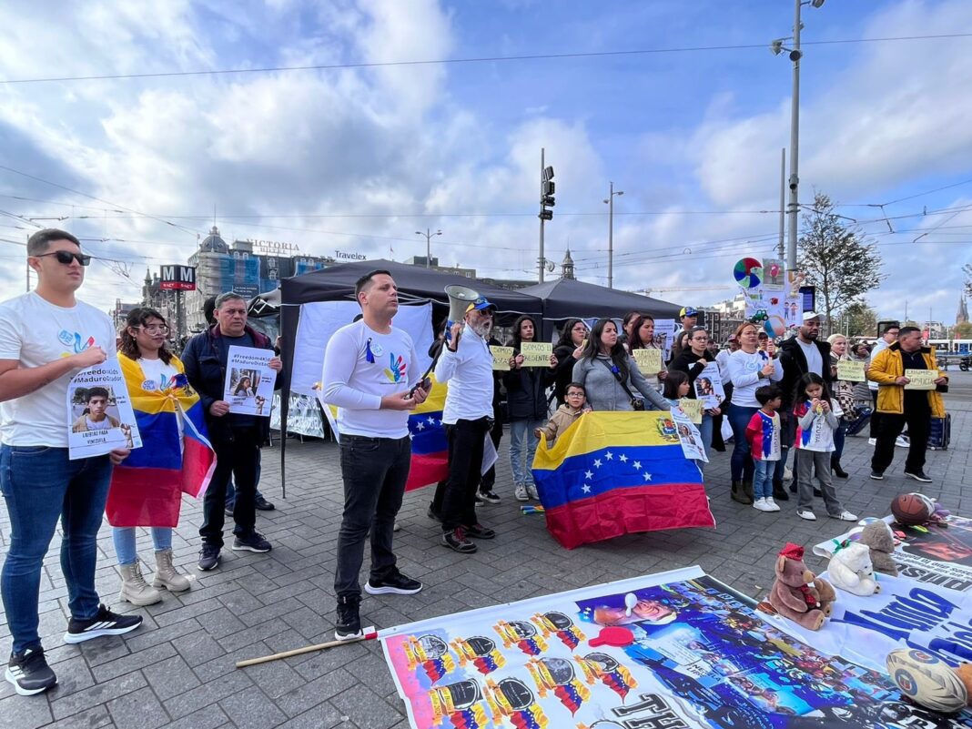 Venezolanos en el exterior piden a Unicef que solicite la liberación de adolescentes detenidos Venezolanos en el exterior piden a Unicef que solicite la liberación de adolescentes detenidos