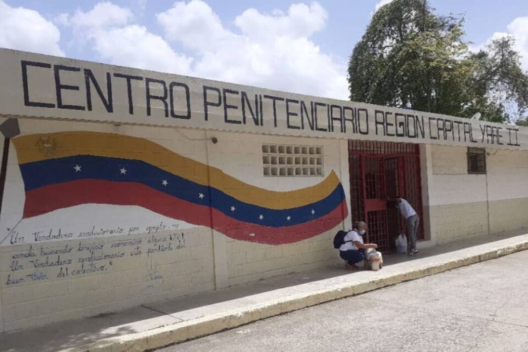 Familiares de presos en Yare III denuncian que no saben de sus parientes desde hace 40 días Familiares de presos en Yare III denuncian que no saben de sus parientes desde hace 40 días