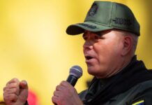 La hija de Vladimir Padrino López cambia la boda civil a una locación militar La hija de Vladimir Padrino López cambia la boda civil a una locación militar