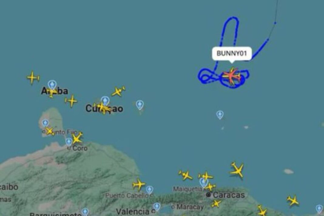 Bombarderos B-52 de Estados Unidos sobrevuelan el Caribe cerca de Venezuela en plena escalada de tensiones del régimen de Nicolás Maduro