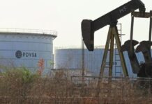 Petrolera rusa abandona Venezuela por sanciones: Notificó a empleados que trabajarán hasta el #23Dic Petrolera rusa abandona Venezuela por sanciones: Notificó a empleados que trabajarán hasta el #23Dic