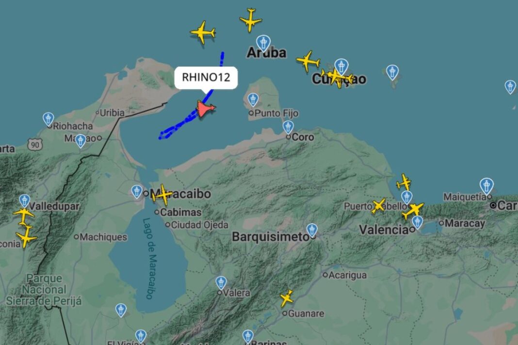 Dos cazas F-18 de EE.UU. sobrevolaron el Golfo de Venezuela en demostración de fuerza Dos cazas F-18 de EE.UU. sobrevolaron el Golfo de Venezuela en demostración de fuerza