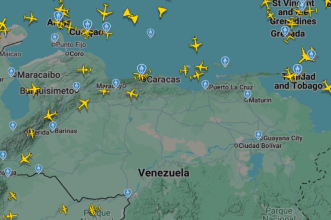 EE. UU. emite nueva alerta por deterioro de la seguridad aérea en Venezuela y aumento de actividad militar