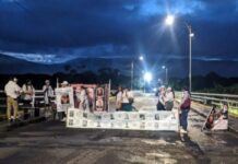 Segundo día de protesta en el Puente Internacional Simón Bolívar de familiares de rehenes colombianos en Venezuela Segundo día de protesta en el Puente Internacional Simón Bolívar de familiares de rehenes colombianos en Venezuela