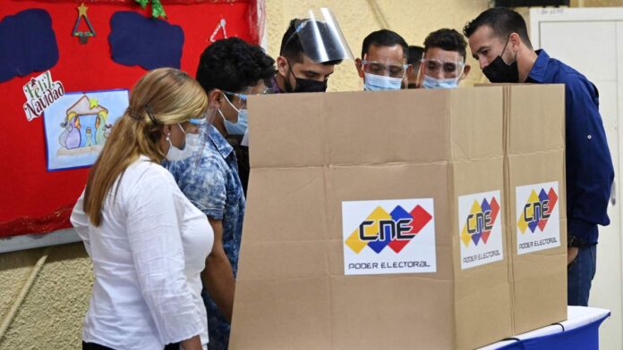 Carlos Sánchez Berzaín | Las elecciones en Venezuela no son posibles sin la candidata única de oposición Carlos Sánchez Berzaín | Las elecciones en Venezuela no son posibles sin la candidata única de oposición