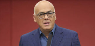 Jorge Rodríguez impondrá a la Plataforma Unitaria reuniones en Venezuela: “Lo que quieran firmar, lo firmamos en Caracas» Jorge Rodríguez impondrá a la Plataforma Unitaria reuniones en Venezuela: “Lo que quieran firmar, lo firmamos en Caracas"