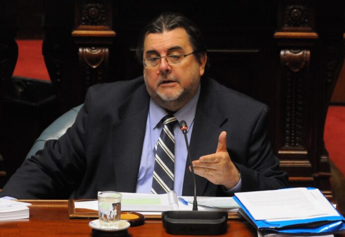 El embajador de Uruguay en Venezuela renunció a su cargo El embajador de Uruguay en Venezuela renunció a su cargo