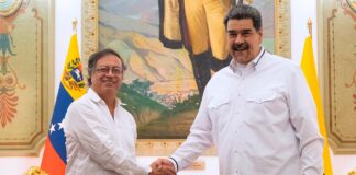 Gustavo Petro responde a Nicolás Maduro: «No hay izquierda cobarde» Gustavo Petro responde a Nicolás Maduro: "No hay izquierda cobarde"