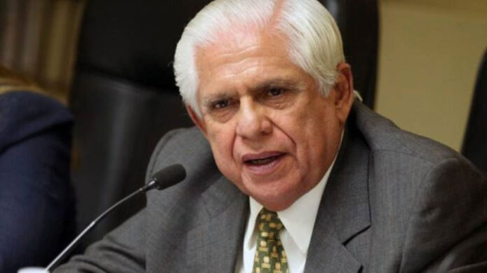 Omar Barboza afirma que Edmundo González Urrutia fue postulado con la tarjeta de la MUD Omar Barboza afirma que Edmundo González Urrutia fue postulado con la tarjeta de la MUD tras extensión de las postulaciones