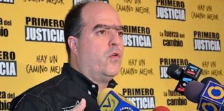 Julio Borges tras reportaje del asesinato de Ronald Ojeda: «No quedan dudas de que es un nuevo crimen político de la dictadura de Nicolás Maduro» Julio Borges se desprende de la corriente de Primero Justicia y pide que se apoye a María Corina Machado