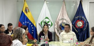 Nicolás Maduro designa a Rosinés Chávez como presidenta de Inparques Nicolás Maduro designa a Rosinés Chávez como presidenta de Inparques