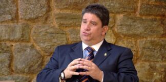 AD judicializada inscribirá a Luis Eduardo Martínez como candidato presidencial AD judicializada inscribirá a Luis Eduardo Martínez como candidato presidencial