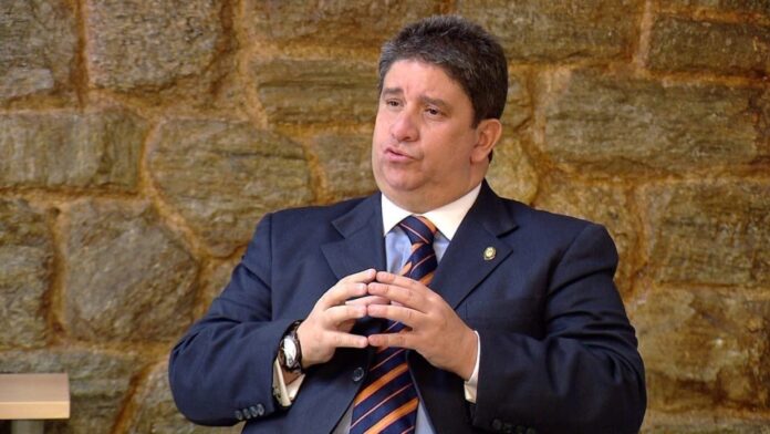 AD judicializada inscribirá a Luis Eduardo Martínez como candidato presidencial AD judicializada inscribirá a Luis Eduardo Martínez como candidato presidencial
