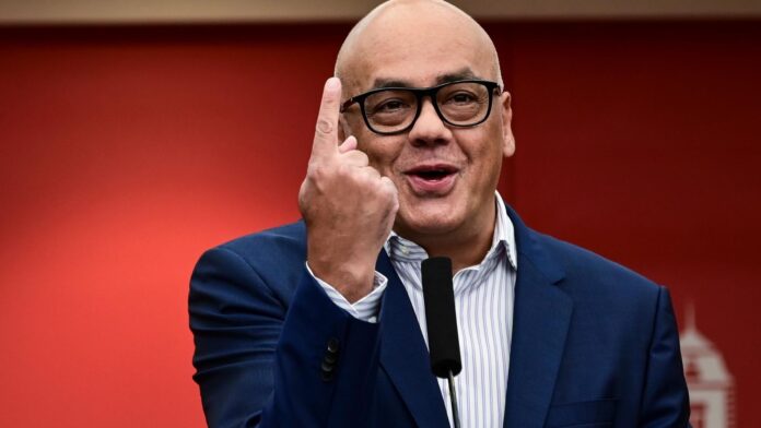 Jorge Rodríguez responde a Petro, Lula y Pepe Mujica: «Métanse sus opiniones donde les quepa» Jorge Rodríguez responde a Petro, Lula y Pepe Mujica: "Métanse sus opiniones donde les quepa"