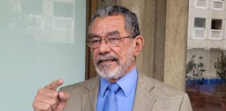 PCV presenta a Manuel Isidro Molina como su candidato presidencial PCV presenta a Manuel Isidro Molina como su candidato presidencial