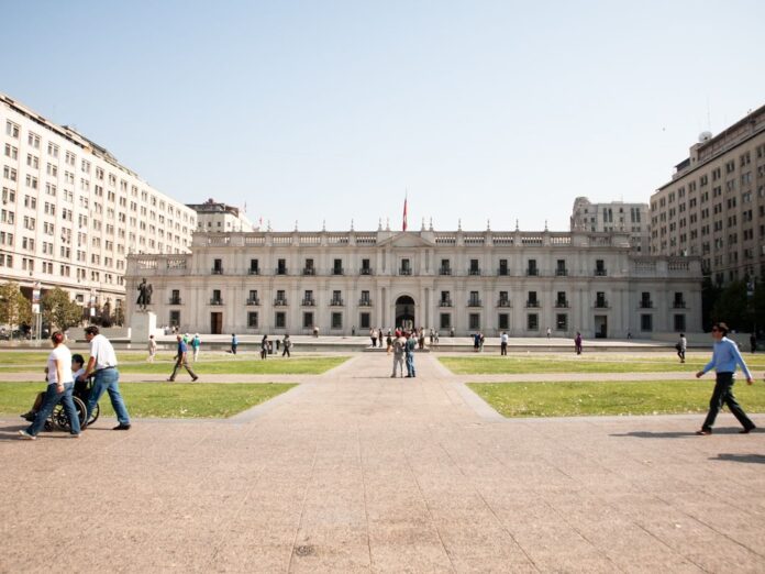 Chile condenó detención de miembros de Vente Venezuela: «Afecta seriamente la realización de elecciones libres» El Gobierno de Chile ha condenado la ola de persecución desatada por el régimen de Nicolás Maduro contra dirigentes de Vente Venezuela