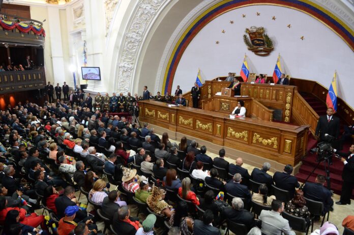 PCV alerta del peligro de entregar una «ley contra el fascismo» a un régimen «profundamente autoritario» PCV alerta del peligro de entregar una "ley contra el fascismo" a un régimen "profundamente autoritario"