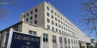 Estados Unidos insiste en que Nicolás Maduro respete el acuerdo de Barbados Estados Unidos ha exhortado nuevamente al régimen de Nicolás Maduro respete las obligaciones que suscribió en el Acuerdo de Barbados