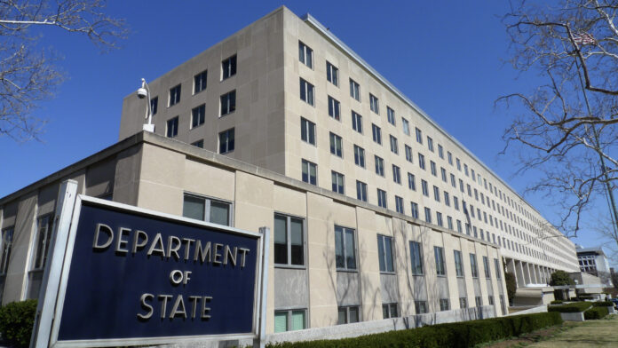 Estados Unidos insiste en que Nicolás Maduro respete el acuerdo de Barbados Estados Unidos ha exhortado nuevamente al régimen de Nicolás Maduro respete las obligaciones que suscribió en el Acuerdo de Barbados