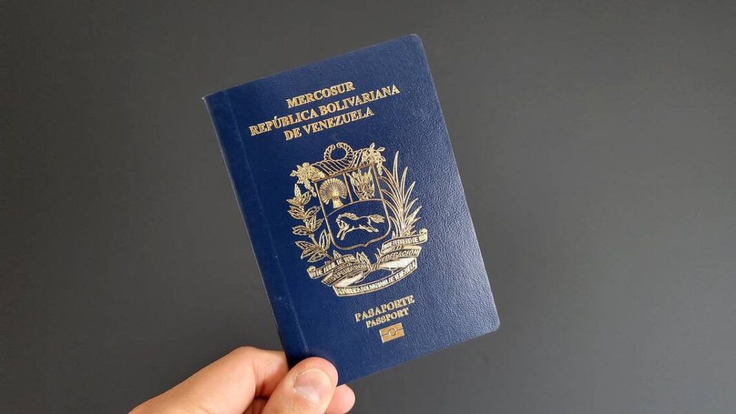 Administración de Petro tiene lista resolución: Se exigirá pasaporte vigente a venezolanos para el ingreso del territorio colombiano