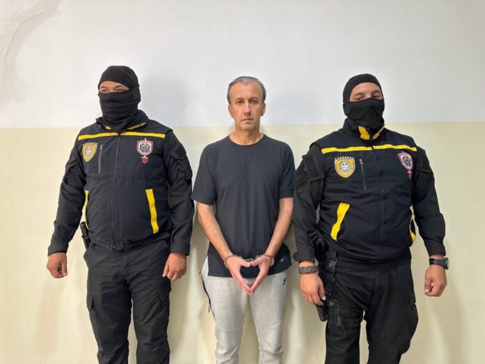 Arrestados exviceministros relacionados con Tareck El Aissami y su trama de corrupción Arresta exviceministros relacionados con Tareck El Aissami y su trama de corrupción
