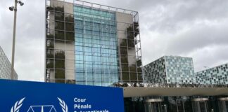 Fiscal de la CPI visita Venezuela para lanzar un «plan de trabajo» con el régimen de Nicolás Maduro Fiscal de la CPI visita Venezuela para lanzar un "plan de trabajo" con el régimen de Nicolás Maduro