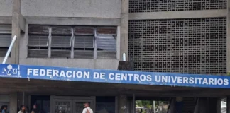 Estudiantes de la UCV instauran comando en apoyo a Edmundo González Urrutia Estudiantes de la UCV instauran comando en apoyo a Edmundo González Urrutia
