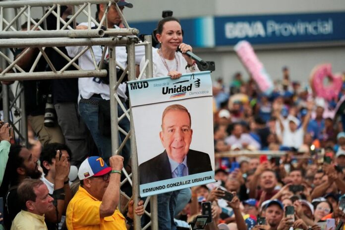 ¿Cómo la oposición en Venezuela busca revivir el entusiasmo electoral para derrotar a Nicolás Maduro tras el boicot de hace 6 años? ¿Cómo la oposición en Venezuela busca revivir el entusiasmo electoral para derrotar a Nicolás Maduro tras el boicot de hace 6 años?
