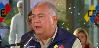 Elvis Amoroso condiciona observación de la Unión Europea al levantamiento «total» de las sanciones Elvis Amoroso condiciona observación de la Unión Europea al levantamiento "total" de las sanciones