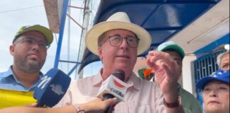 César Pérez Vivas denuncia retención de caravana en Trujillo: «La cúpula roja continúa su amedrentamiento contra María Corina Machado» César Pérez Vivas en La Tendida para respaldar a María Corina Machado: "Llegaremos a San Cristóbal, llueva, truene o relampaguee"