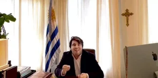 Diputado de Uruguay denuncia su deportación por funcionarios del régimen de Nicolás Maduro Diputado de Uruguay denuncia su deportación por funcionarios del régimen de Nicolás Maduro