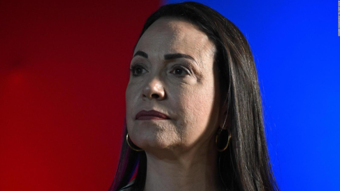 María Corina Machado: «Espero que Maduro acepte una negociación que permita una transición ordenada y sostenible» María Corina Machado: "Espero que Maduro acepte una negociación que permita una transición ordenada y sostenible"