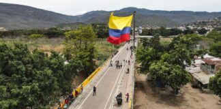 Régimen de Nicolás Maduro limitará paso por las fronteras a partir del #26Jul por elección presidencial Régimen de Nicolás Maduro limitará paso por las fronteras a partir del #26Jul por elección presidencial