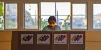 Expresidentes de México, Panamá, Costa Rica y Bolivia acompañados de exvicepresidenta de Colombia viajarán a Venezuela para la elección presidencial Expresidentes de México, Panamá, Costa Rica y Bolivia acompañados de exvicepresidenta de Colombia viajarán a Venezuela para la elección presidencial