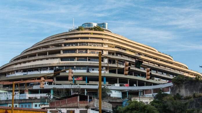 Laboratorio de Paz: 71 «detenciones arbitrarias» en 10 días de la campaña electoral en Venezuela Laboratorio de Paz: 71 "detenciones arbitrarias" en 10 días de la campaña electoral en Venezuela