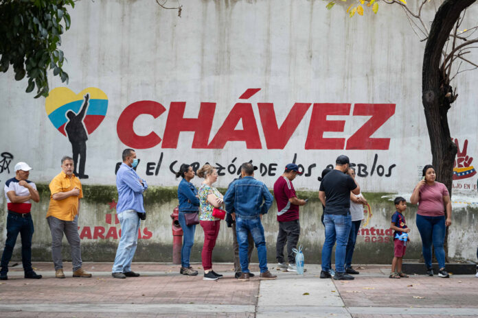 El Tiempo: Sectores del chavismo muestran simpatía por la oposición de cara a las presidenciales El Tiempo: Sectores del chavismo muestran simpatía por la oposición de cara a las presidenciales