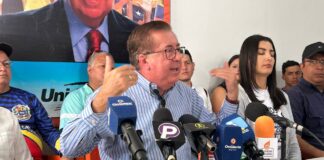 César Pérez Vivas: «La cúpula roja viene desacreditando todos los informes que los observadores internacionales invitados por el CNE» César Pérez Vivas exhorta a Elvis Amoroso a ponerle freno al "rosario de delitos electorales que Maduro"