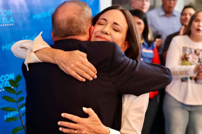 María Corina Machado y Edmundo González Urrutia publican link con actas obtenidas por la oposición y le dan la victoria al abanderado de la PUD La toma de Caracas: Cierre de campaña electoral de Edmundo González Urrutia y María Corina Machado