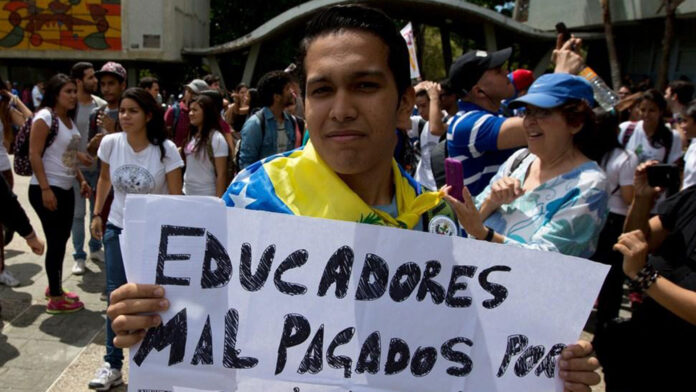 FVM: Déficit de docentes en Venezuela alcanza hasta el 60% debido a los bajos salarios FVM: Déficit de docentes en Venezuela alcanza hasta el 60% debido a los bajos salarios