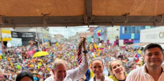 María Corina Machado celebra que hay más de 58 mil comanditos en toda Venezuela María Corina Machado celebra que hay más de 58 mil comanditos en toda Venezuela