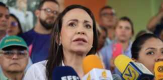 María Corina Machado promete títulos de propiedad a habitantes de la Misión Vivienda: «Nunca más el Estado amenazará con dejar sin su techo a una familia» María Corina Machado promete títulos de propiedad a habitantes de la Misión Vivienda: «Nunca más el Estado amenazará con dejar sin su techo a una familia»