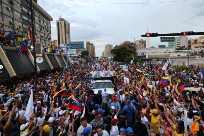 EFE: El candidato Edmundo González Urrutia, el exembajador que busca reconciliar a Venezuela EFE: El candidato Edmundo González Urrutia, el exembajador que busca reconciliar a Venezuela