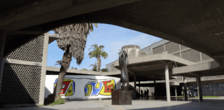 María Corina Machado y Edmundo González Urrutia llegan a la UCV para encuentro con jóvenes María Corina Machado y Edmundo González Urrutia llegan a la UCV para encuentro con jóvenes