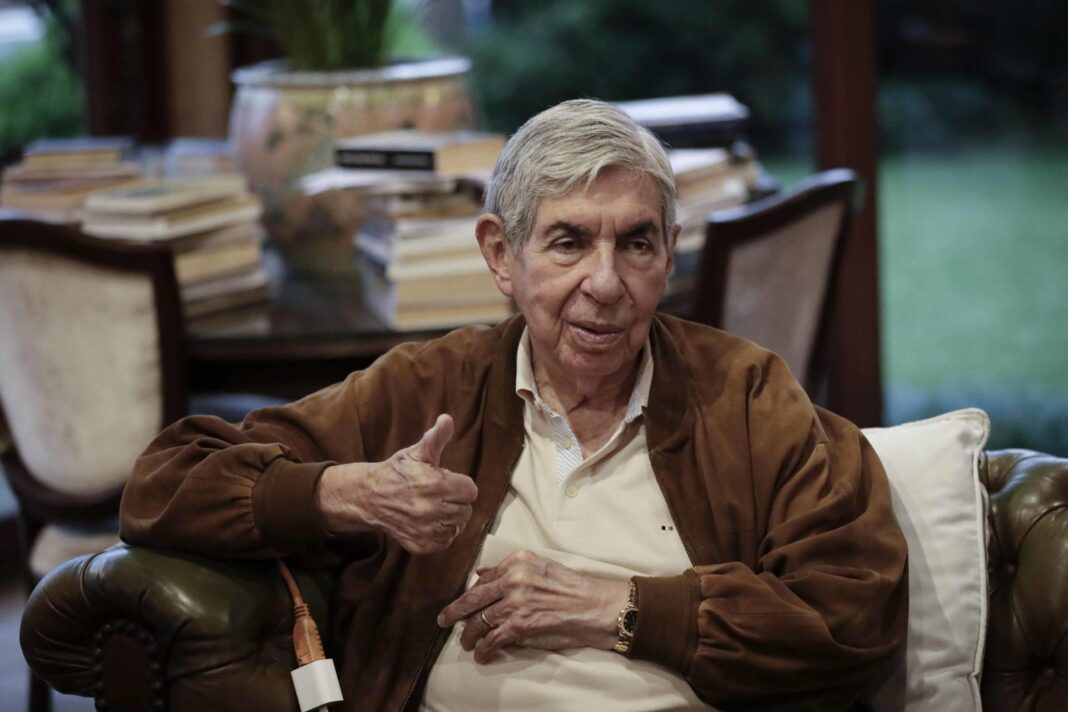 Expresidente de Costa Rica:  Expresidente de Costa Rica: